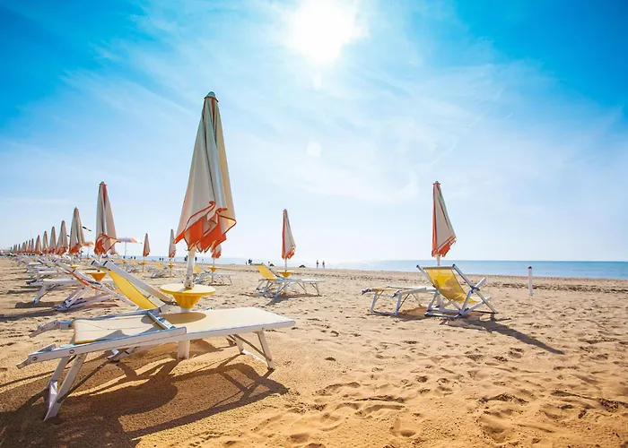 Apartment With Pool Access And Terrace Bibione